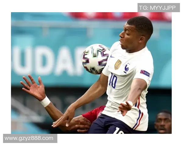 奥林普与摩伦激战正酣谁将赢得这场精彩对决的胜利